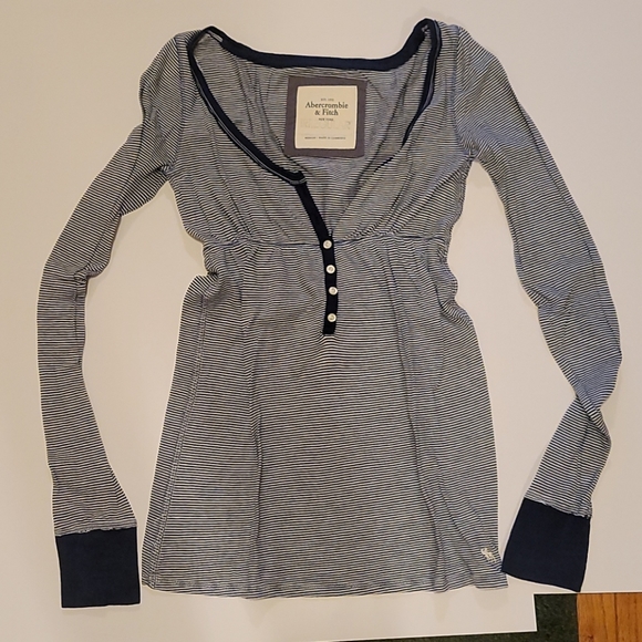 Abercrombie and Fitch junior long sleeve shirt - Picture 1 of 2
